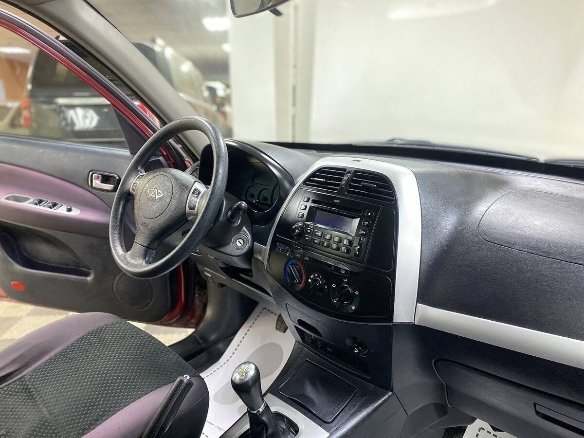 Chery Tiggo (T11) с пробегом — 2012 год. Фото: #7