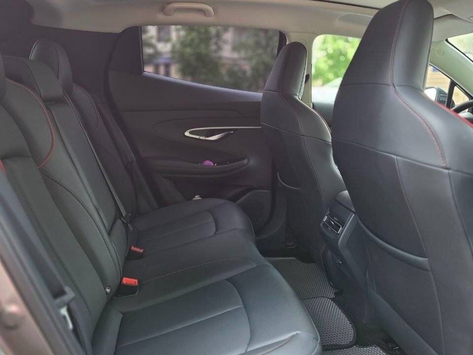 Changan UNI-T с пробегом — 2024 год. Фото: #12