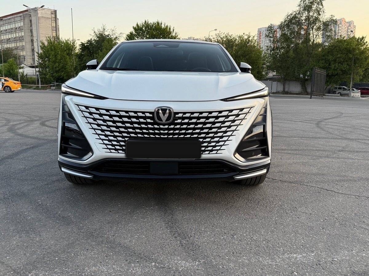 Changan UNI-T с пробегом — 2023 год. Фото: #1