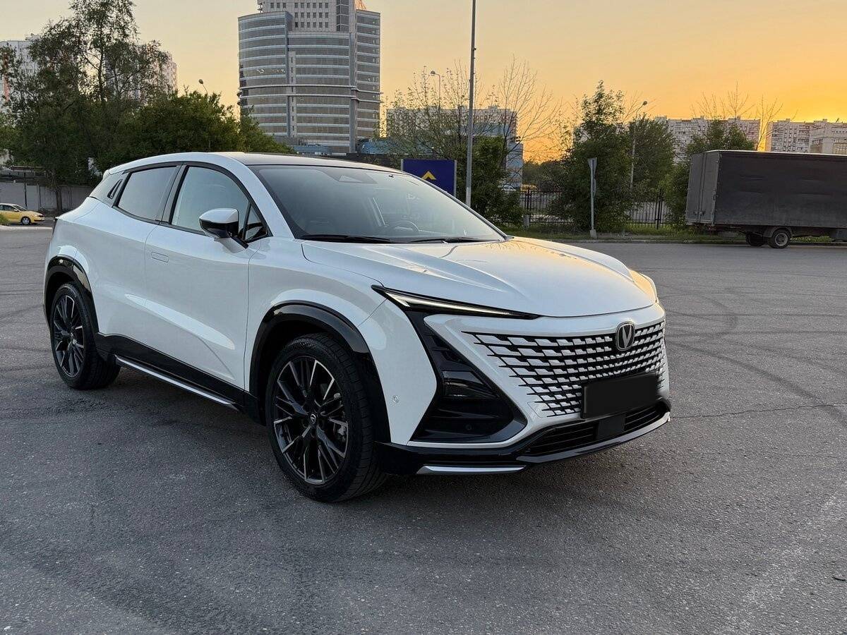 Changan UNI-T с пробегом — 2023 год. Фото: #3