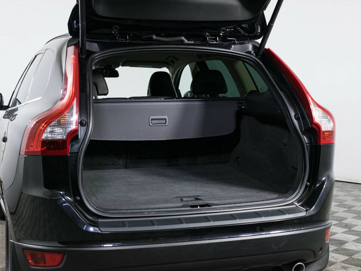 Volvo XC60 с пробегом — 2011 год. Фото: #8