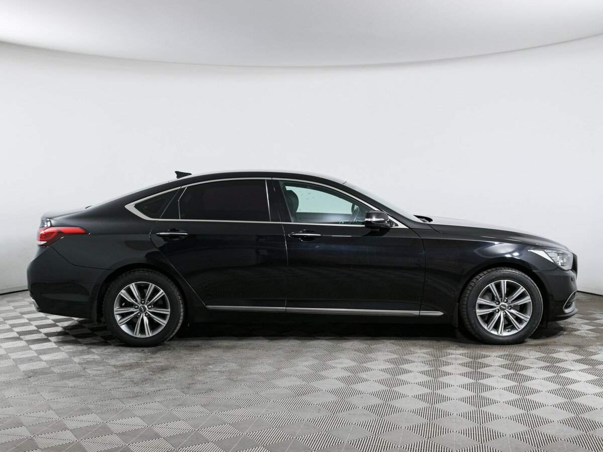 Genesis G80 с пробегом — 2017 год. Фото: #3