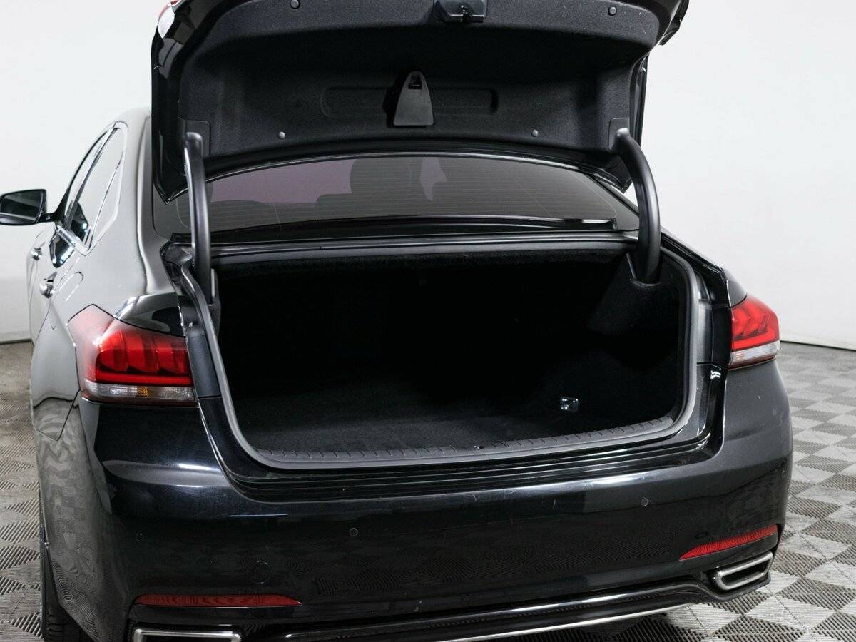 Genesis G80 с пробегом — 2017 год. Фото: #8