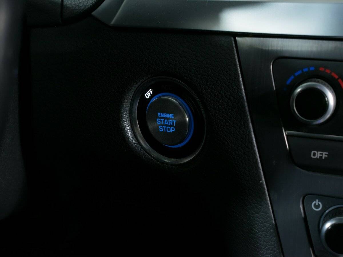 Genesis G80 с пробегом — 2017 год. Фото: #14