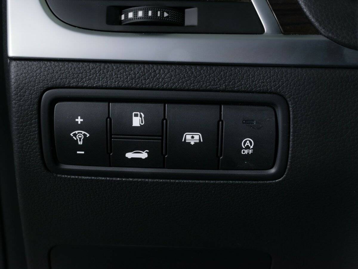 Genesis G80 с пробегом — 2017 год. Фото: #16