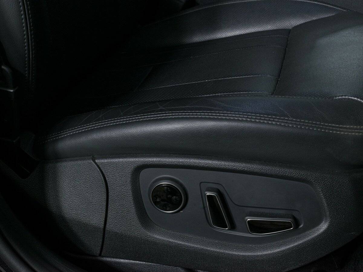 Genesis G80 с пробегом — 2017 год. Фото: #18