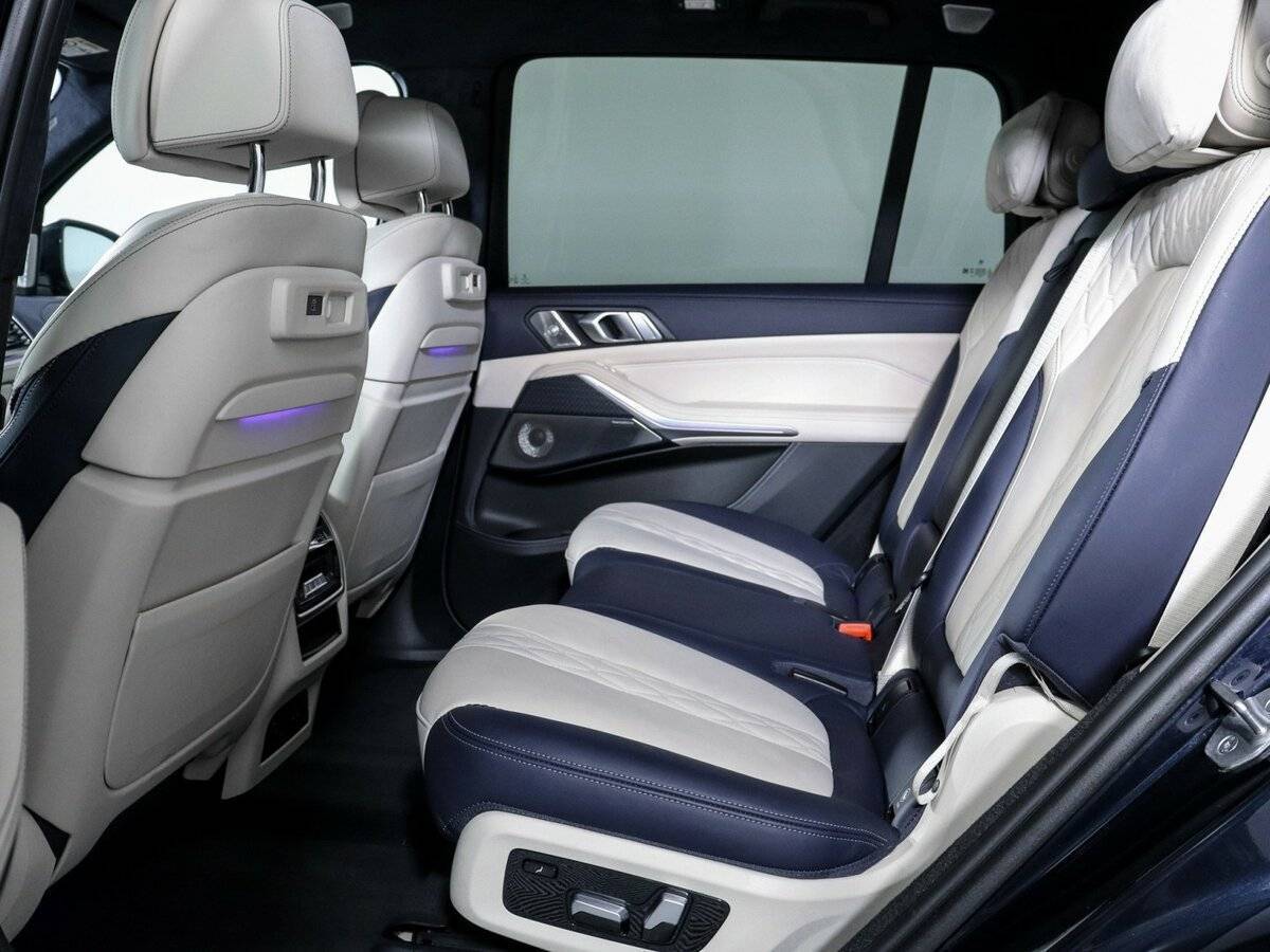 BMW X7 с пробегом — 2021 год. Фото: #9
