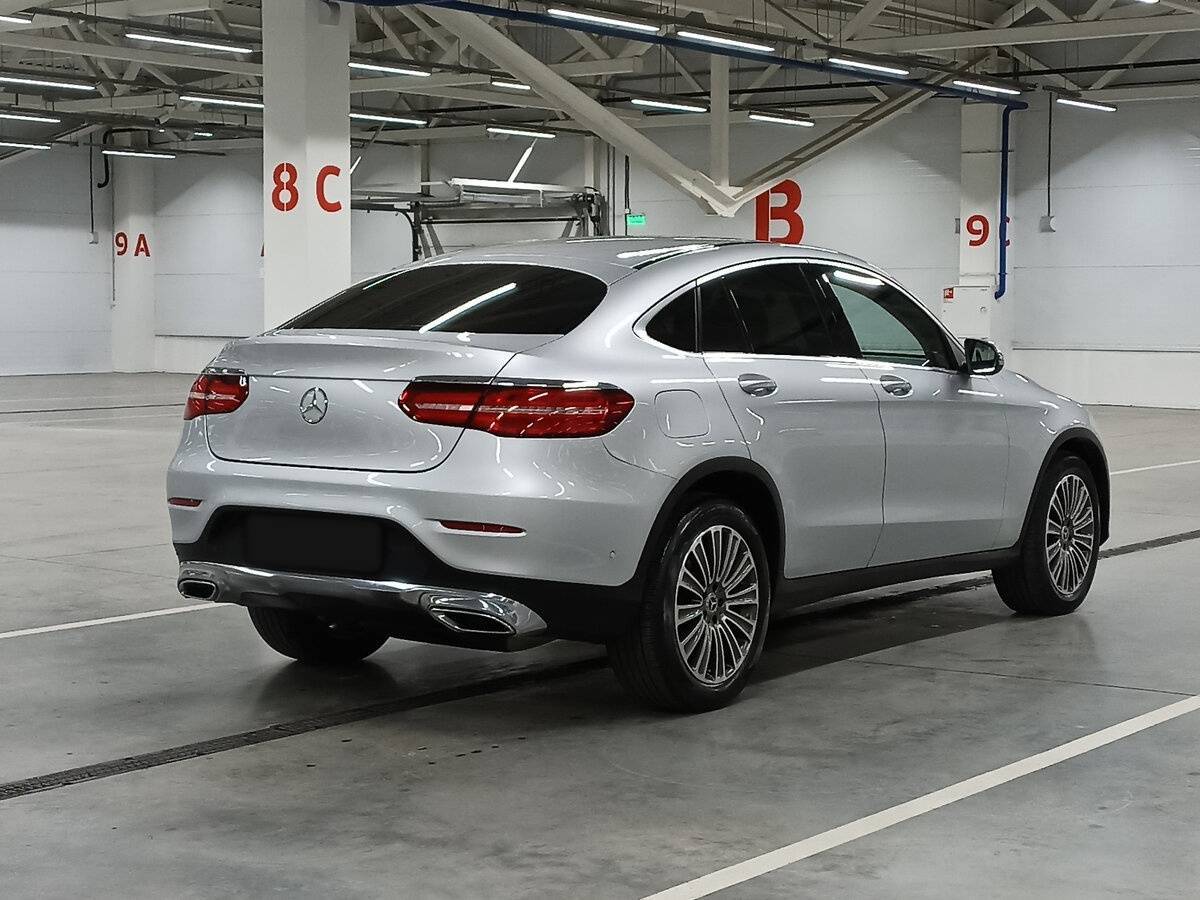 Mercedes-Benz GLC Coupe с пробегом — 2017 год. Фото: #4
