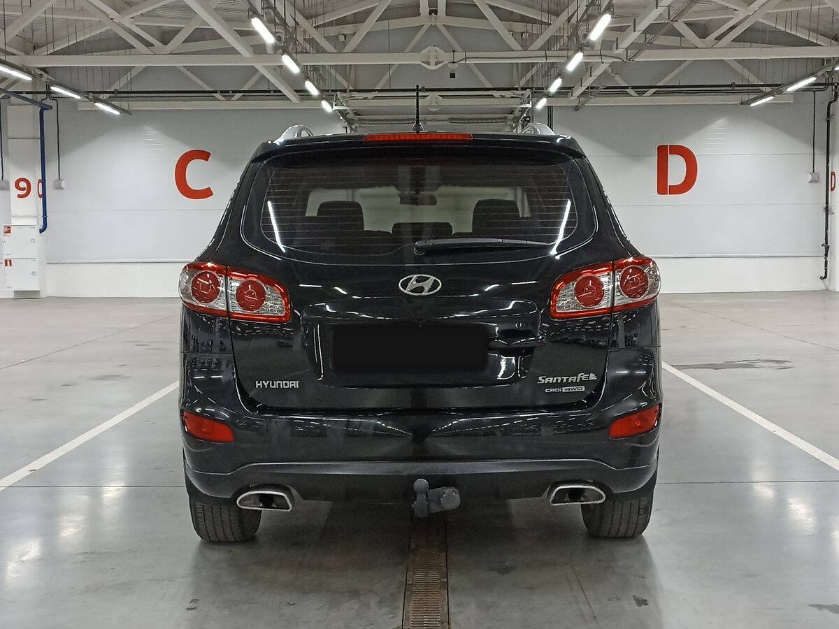 Hyundai Santa Fe с пробегом — 2010 год. Фото: #5