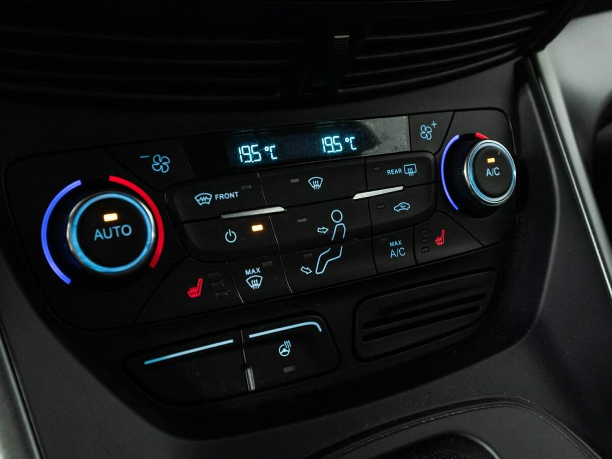 Ford Kuga с пробегом — 2019 год. Фото: #14