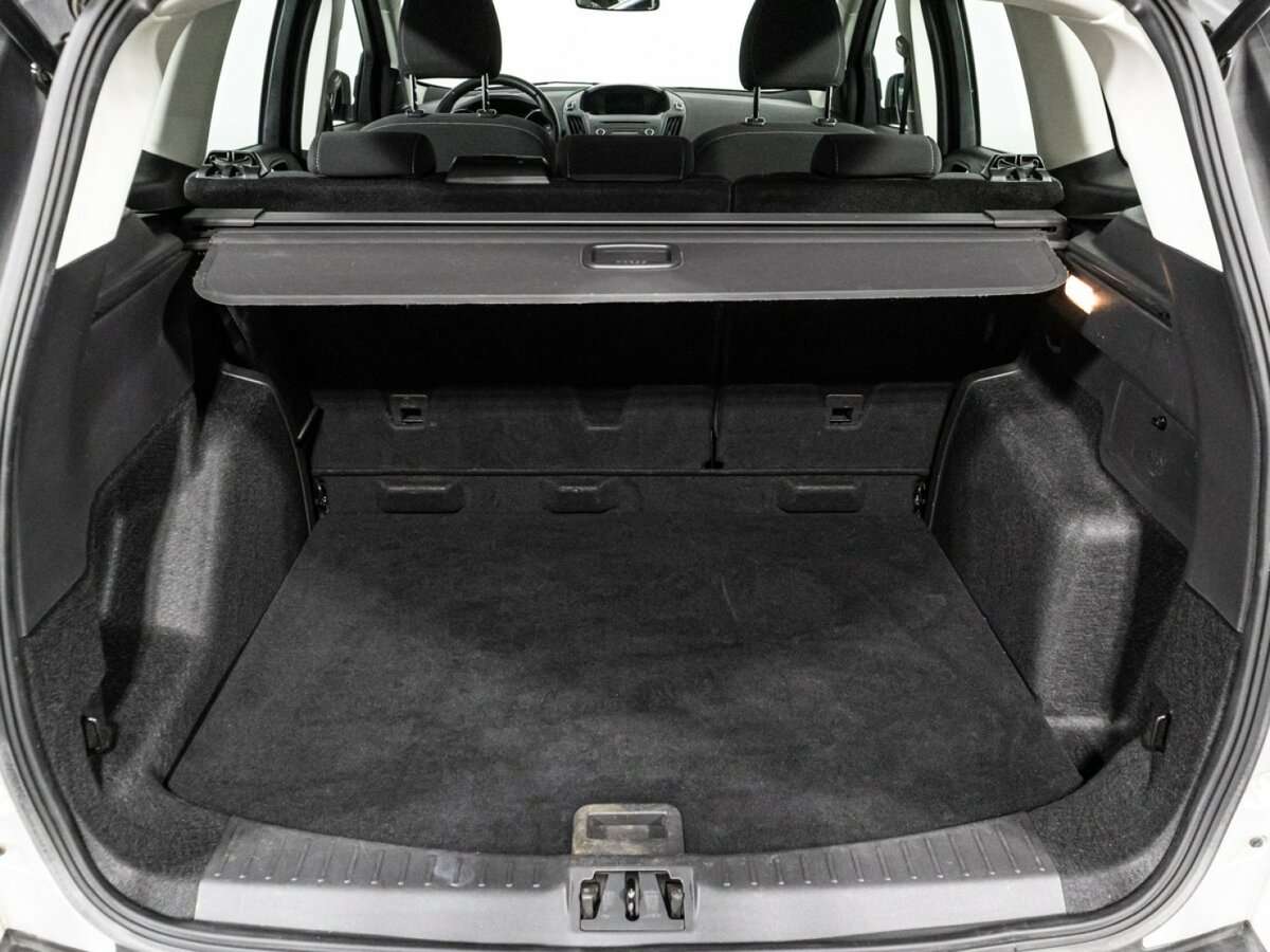 Ford Kuga с пробегом — 2019 год. Фото: #16