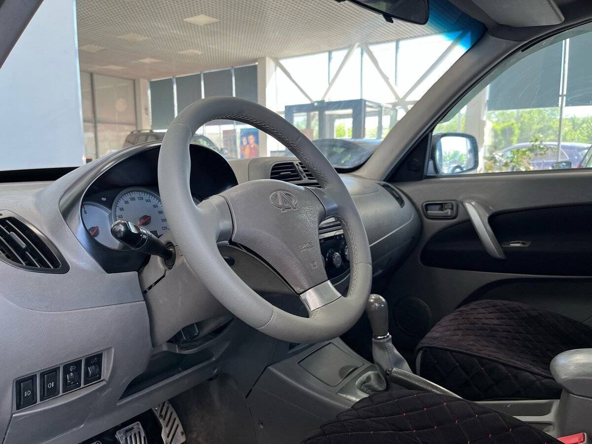 Chery Tiggo (T11) с пробегом — 2009 год. Фото: #10