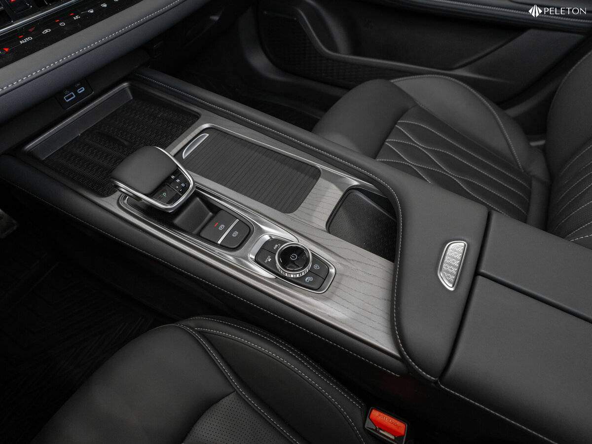 Chery Arrizo 8 с пробегом — 2024 год. Фото: #15