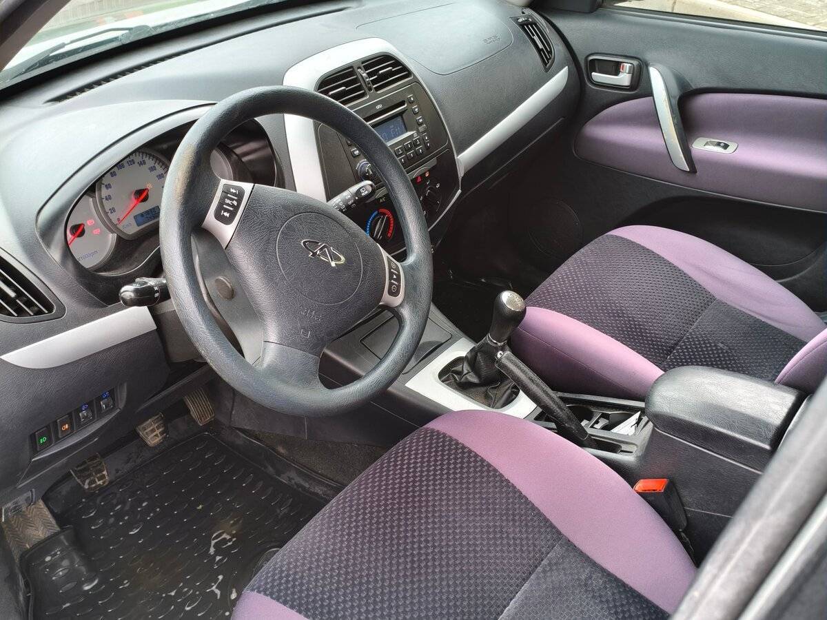 Chery Tiggo (T11) с пробегом — 2011 год. Фото: #11