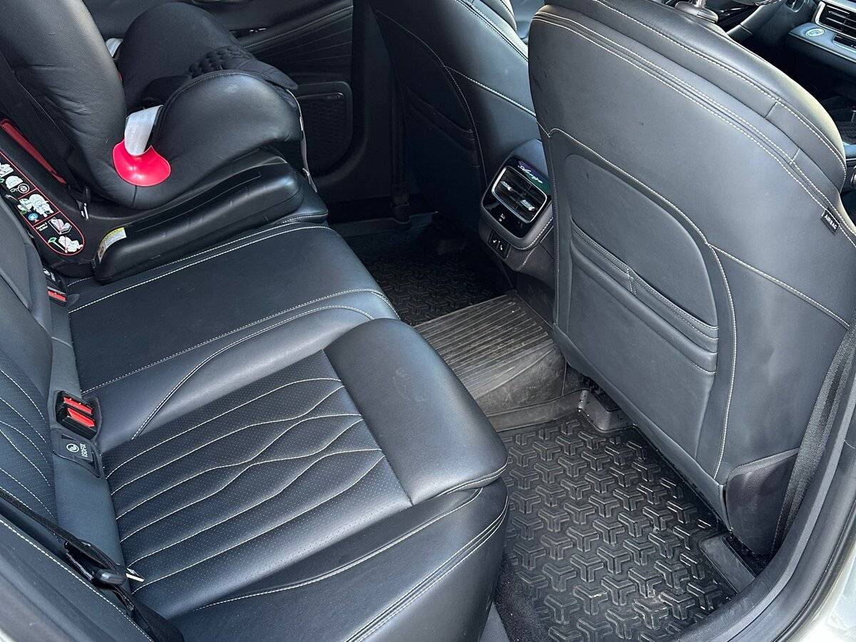 Chery Arrizo 8 с пробегом — 2023 год. Фото: #11