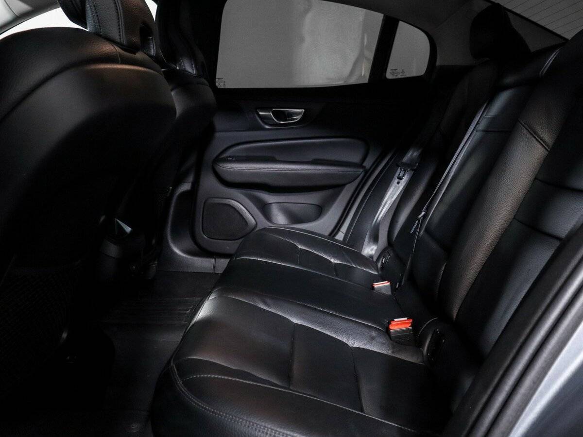 Volvo S60 с пробегом — 2021 год. Фото: #9