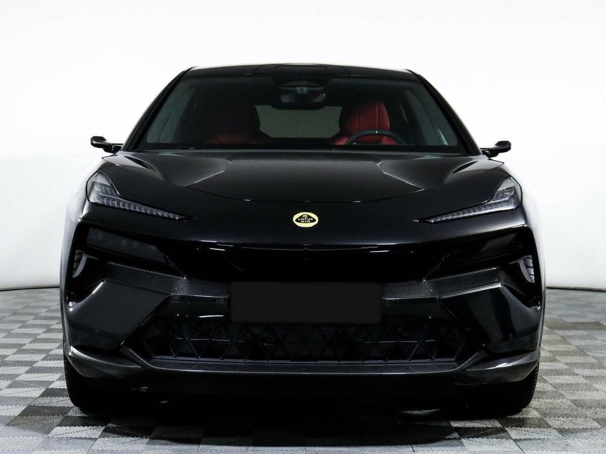 Lotus Eletre с пробегом — 2023 год. Фото: #1