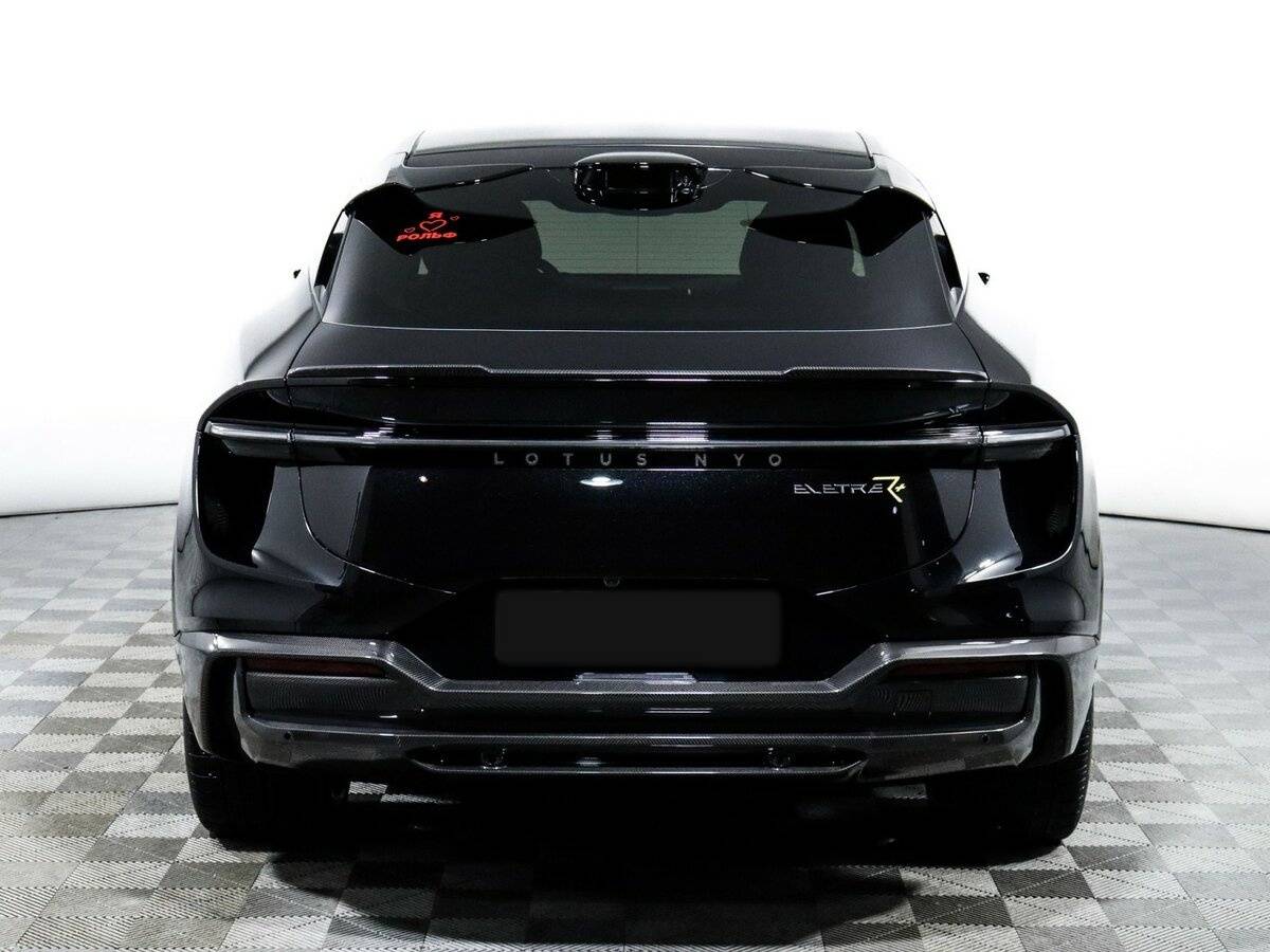 Lotus Eletre с пробегом — 2023 год. Фото: #5