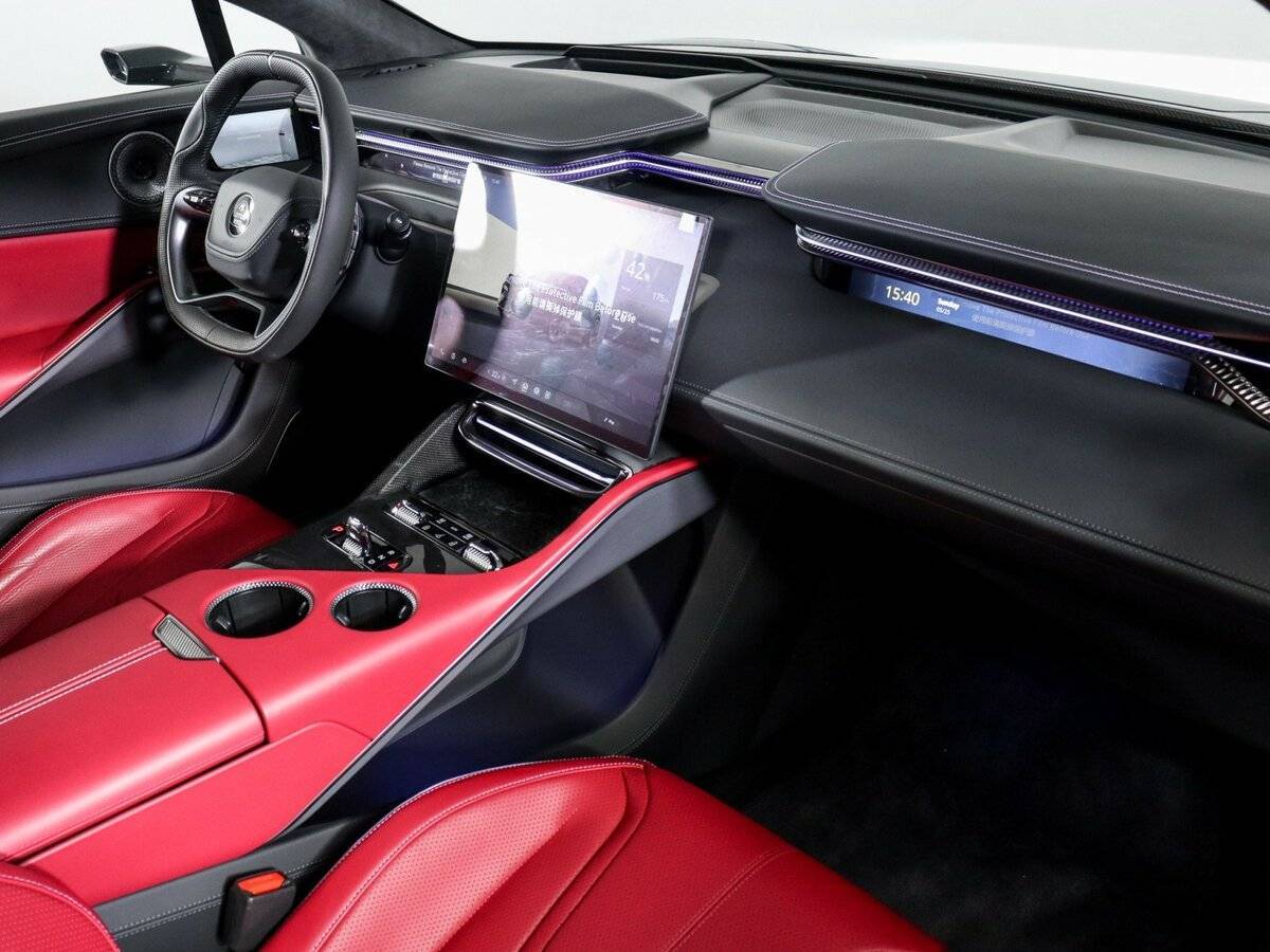 Lotus Eletre с пробегом — 2023 год. Фото: #8