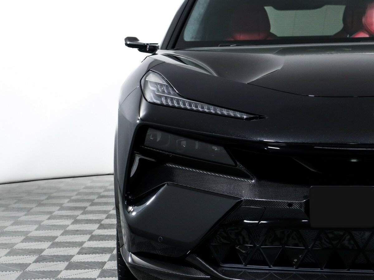 Lotus Eletre с пробегом — 2023 год. Фото: #17