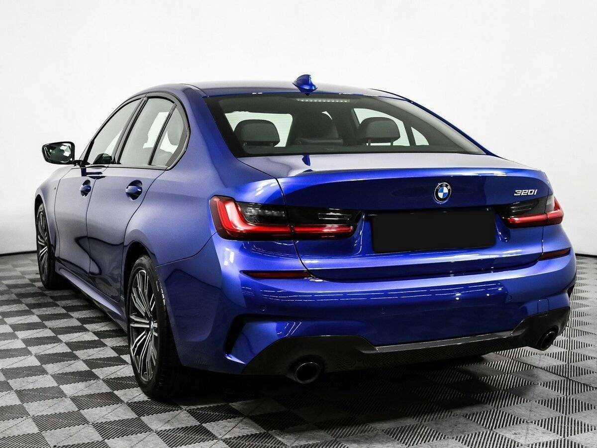 BMW 3 серии с пробегом — 2019 год. Фото: #6