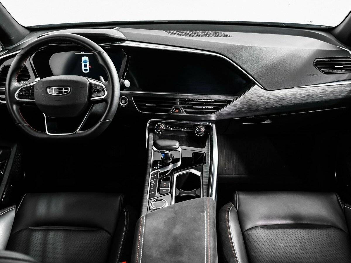 Geely Tugella с пробегом — 2022 год. Фото: #10