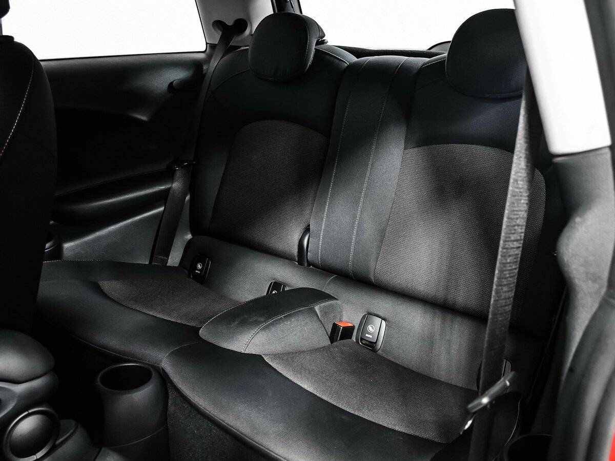 Mini Hatch с пробегом — 2019 год. Фото: #12