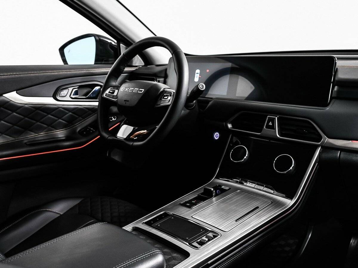 EXEED TXL с пробегом — 2023 год. Фото: #5