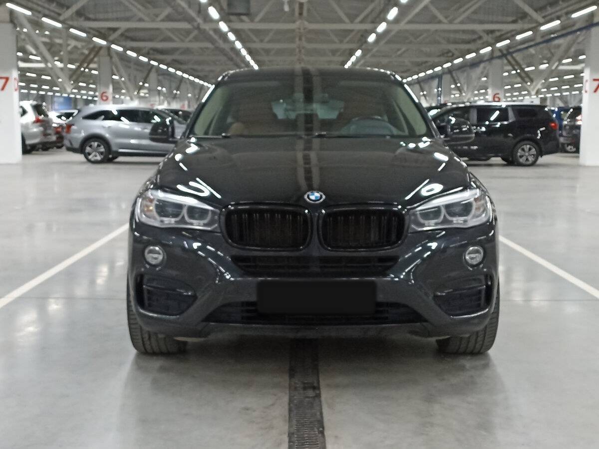 BMW X6 с пробегом — 2015 год. Фото: #1