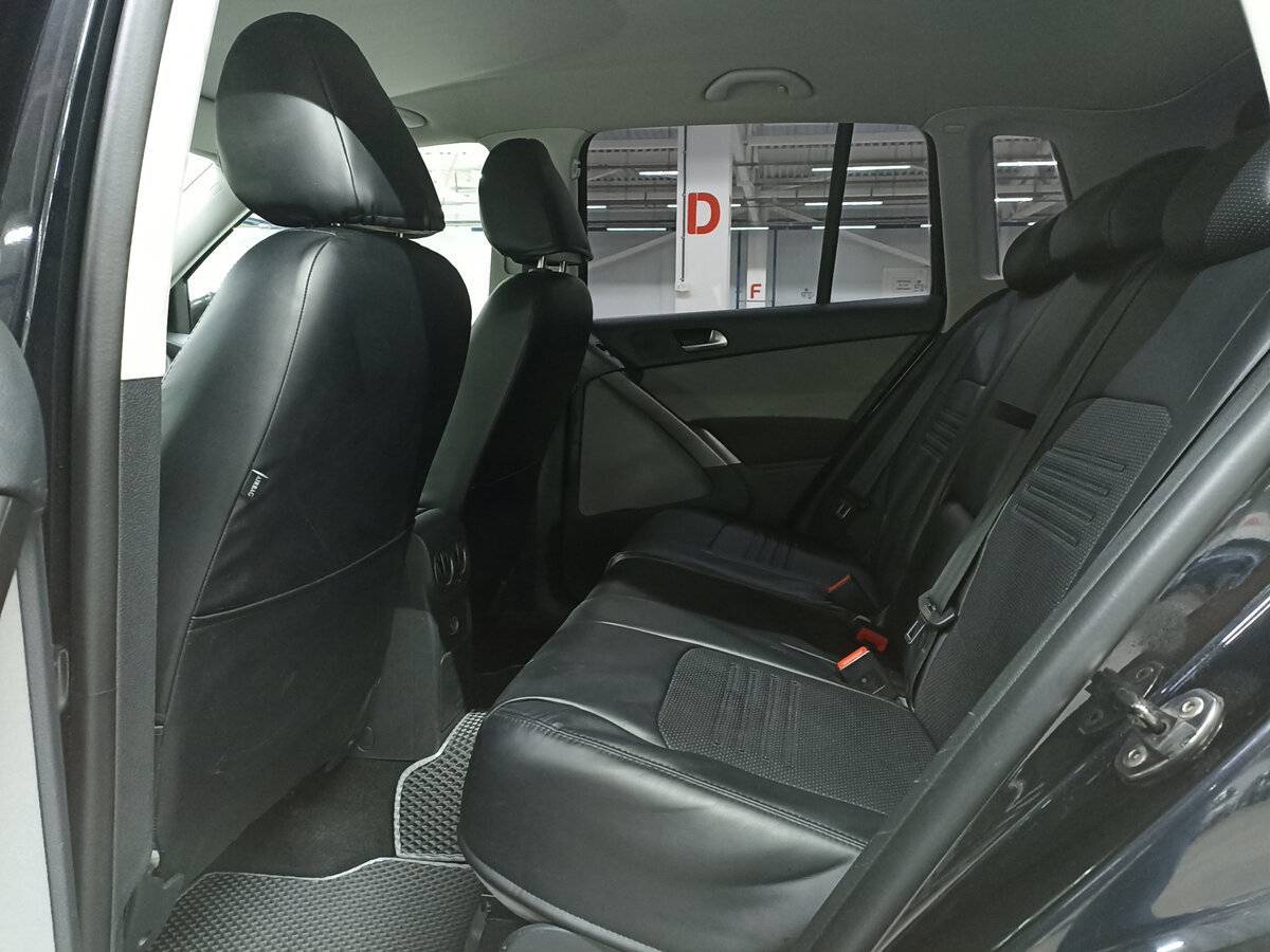 Volkswagen Tiguan с пробегом — 2009 год. Фото: #11