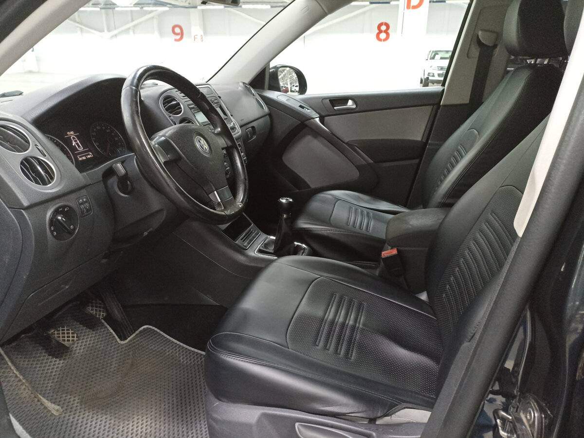 Volkswagen Tiguan с пробегом — 2009 год. Фото: #15