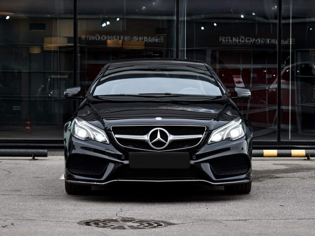 Mercedes-Benz E-Класс с пробегом — 2013 год. Фото: #1