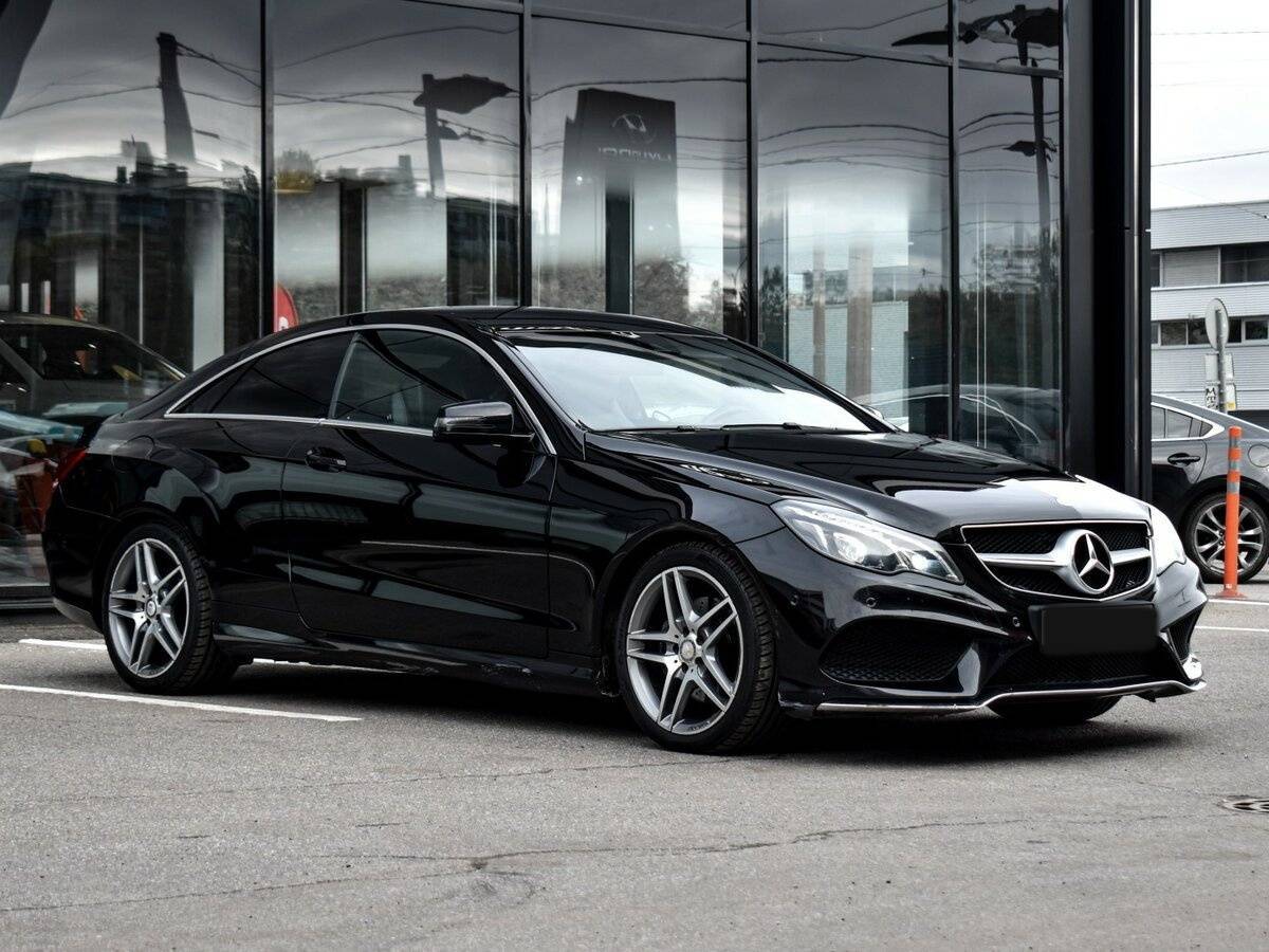 Mercedes-Benz E-Класс с пробегом — 2013 год. Фото: #2