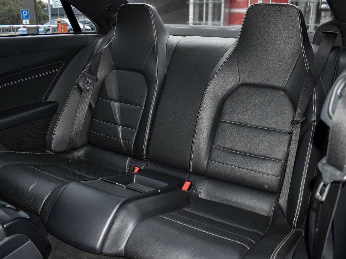 Mercedes-Benz E-Класс с пробегом — 2013 год. Фото: #9