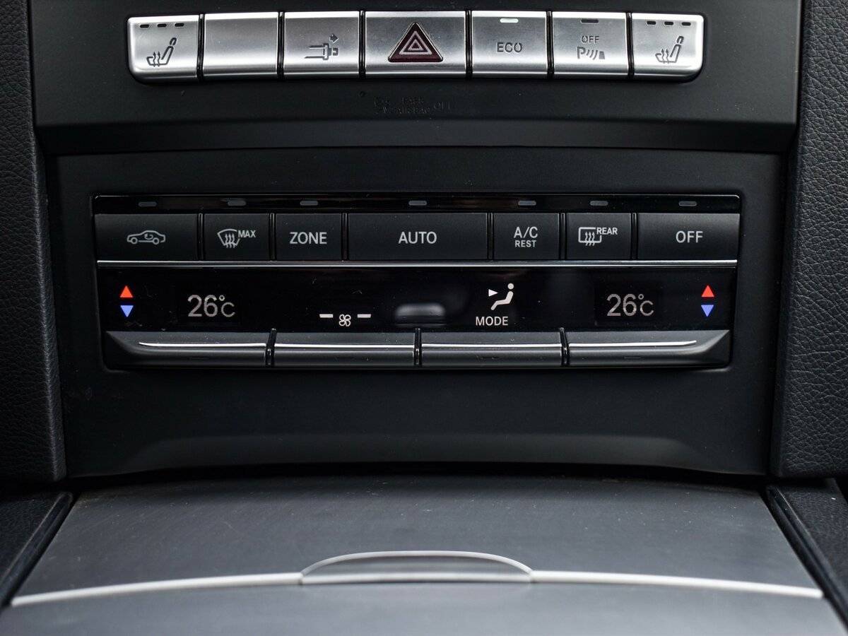 Mercedes-Benz E-Класс с пробегом — 2013 год. Фото: #12