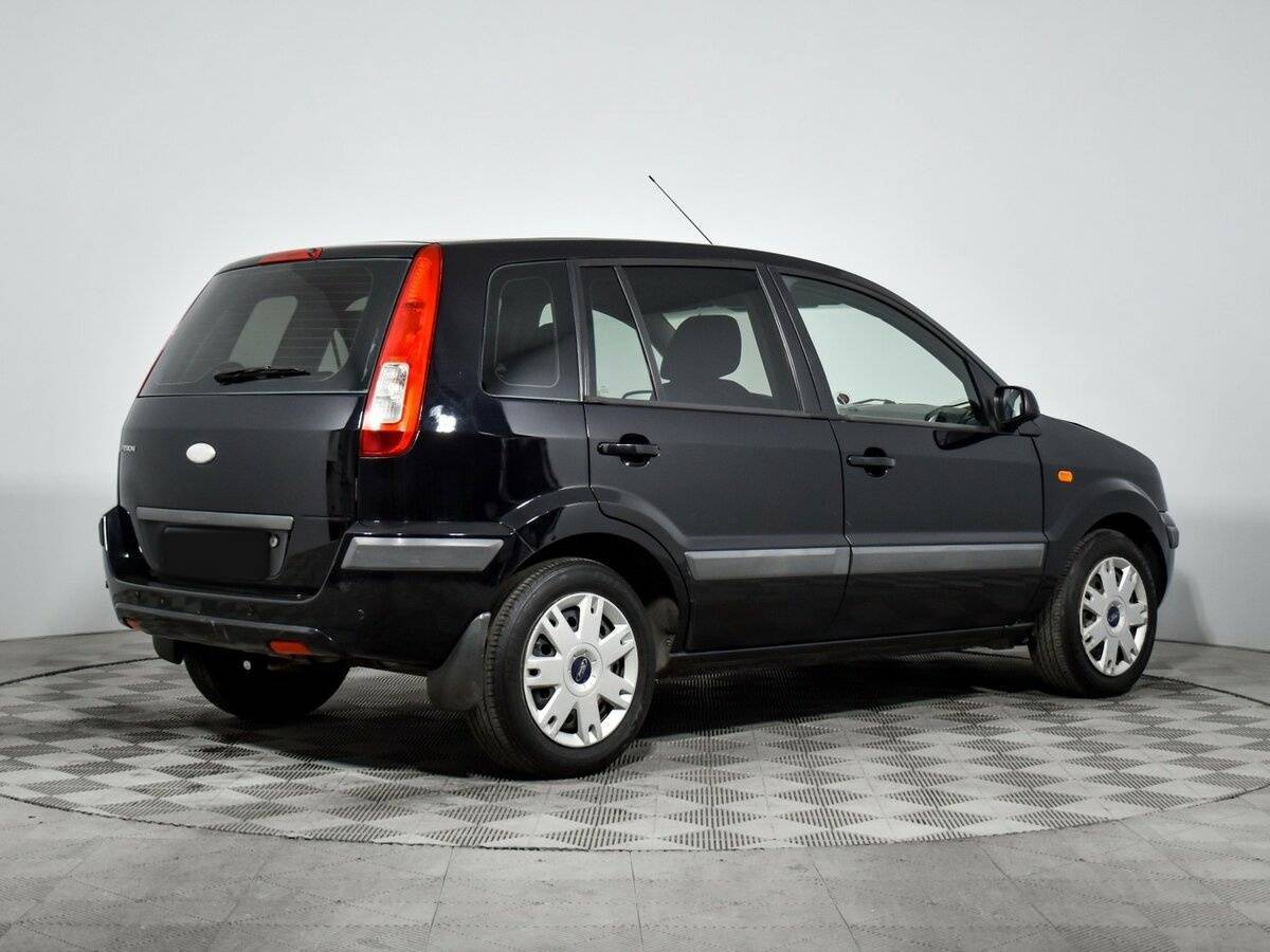 Ford Fusion с пробегом — 2008 год. Фото: #4