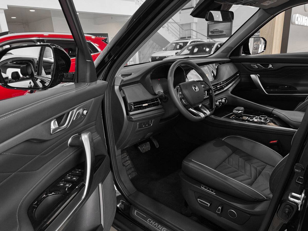 Changan CS95 с пробегом — 2024 год. Фото: #5