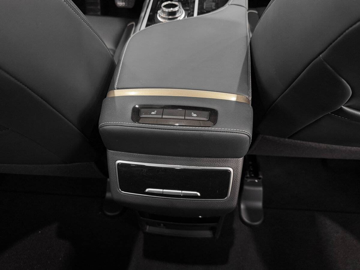 Changan CS95 с пробегом — 2024 год. Фото: #10