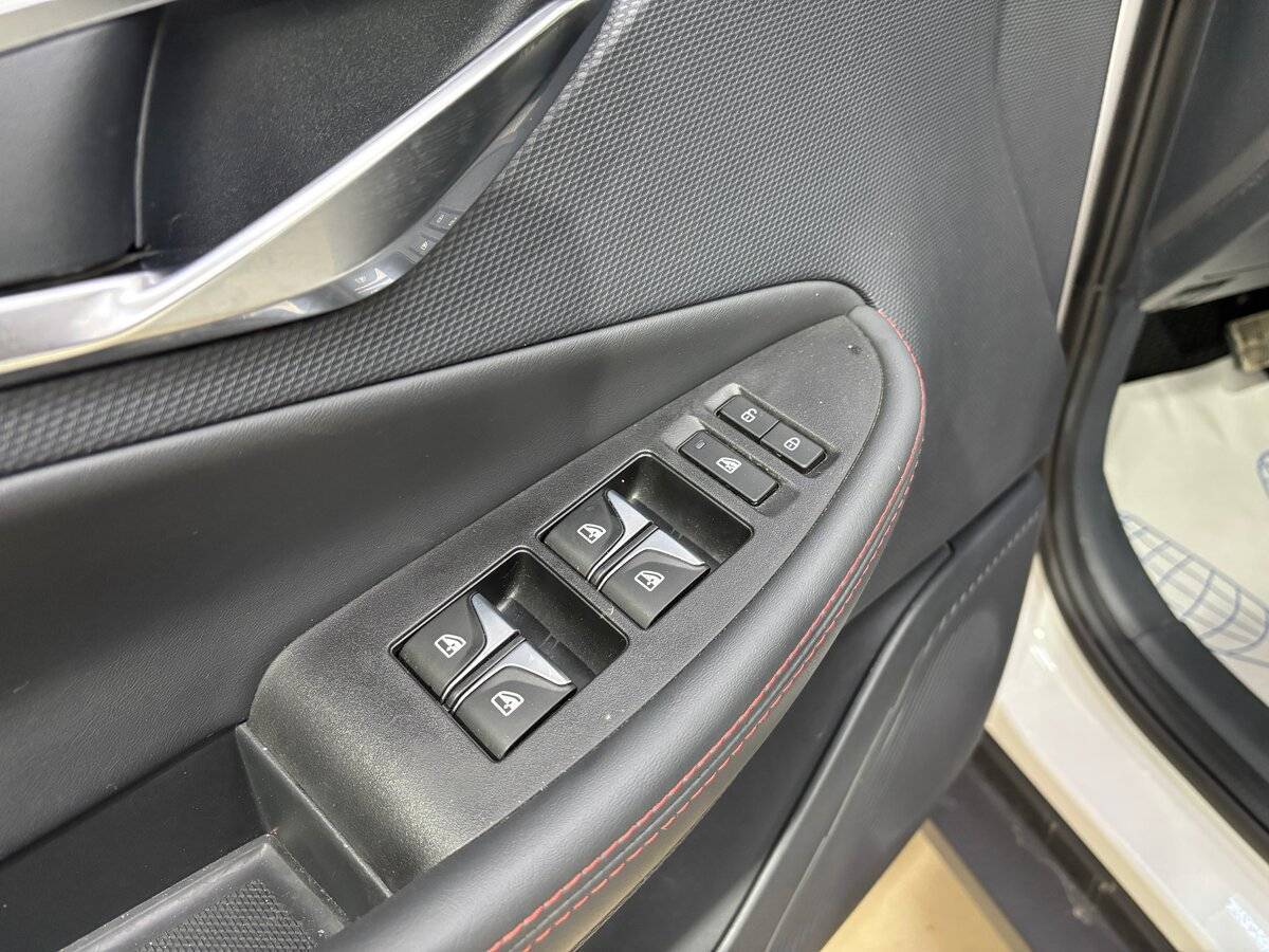 Changan UNI-T с пробегом — 2023 год. Фото: #6