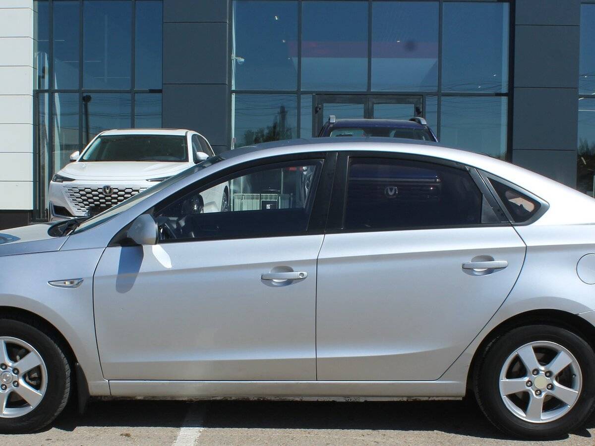 Changan Eado с пробегом — 2014 год. Фото: #6