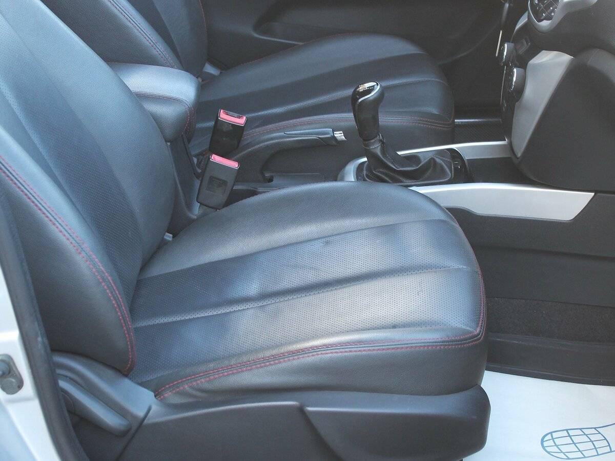 Changan Eado с пробегом — 2014 год. Фото: #7