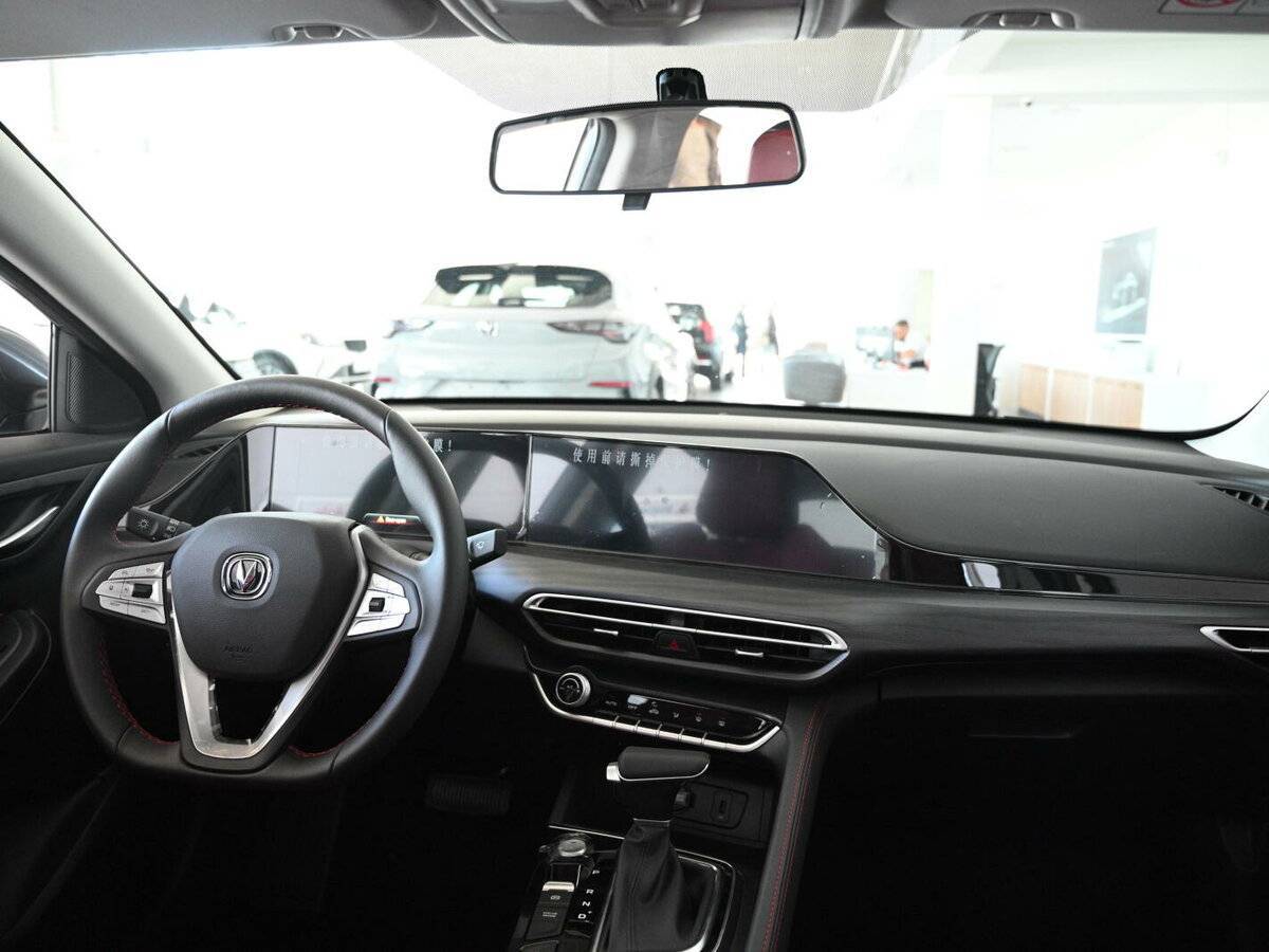 Changan Eado Plus с пробегом — 2024 год. Фото: #10