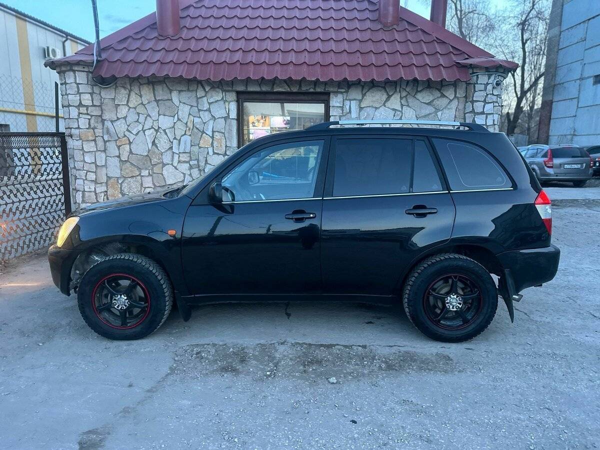 Chery Tiggo (T11) с пробегом — 2012 год. Фото: #2