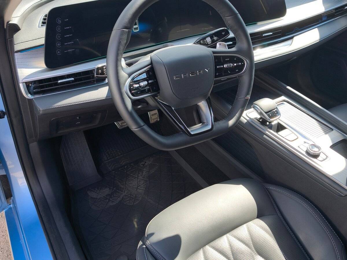 Chery Arrizo 8 с пробегом — 2023 год. Фото: #4