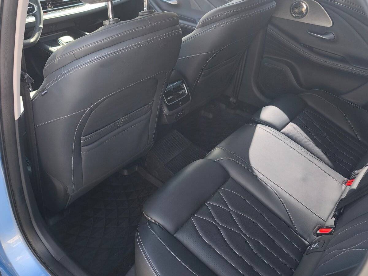 Chery Arrizo 8 с пробегом — 2023 год. Фото: #9