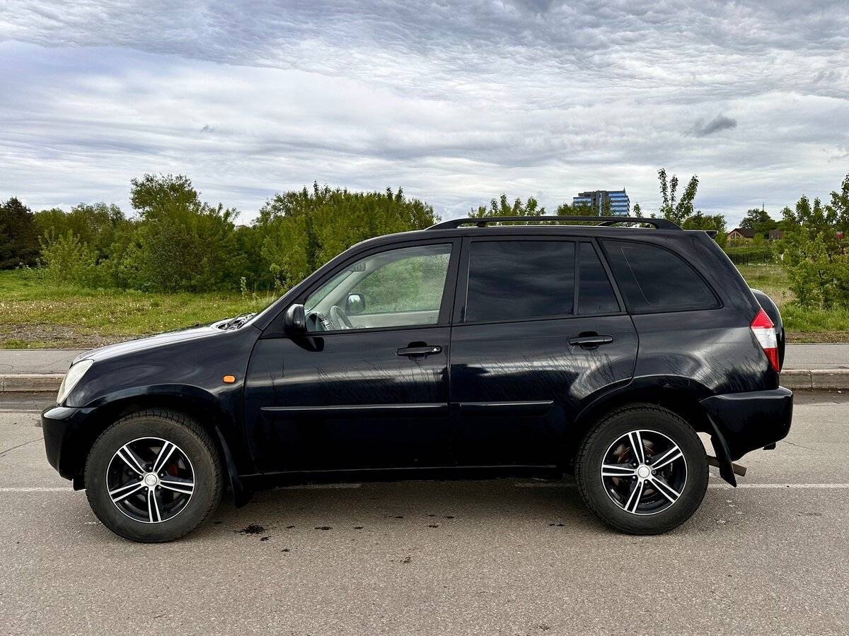Chery Tiggo (T11) с пробегом — 2009 год. Фото: #3