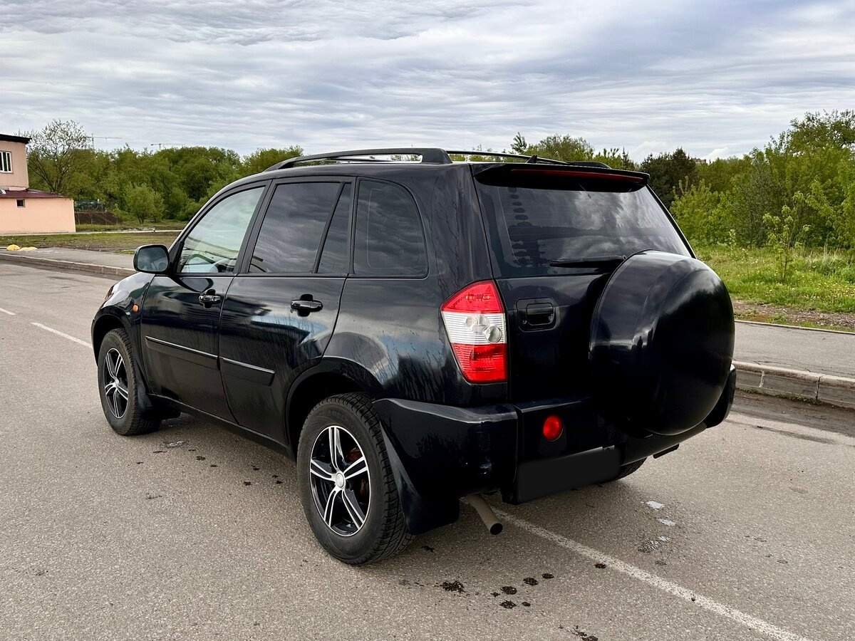 Chery Tiggo (T11) с пробегом — 2009 год. Фото: #4