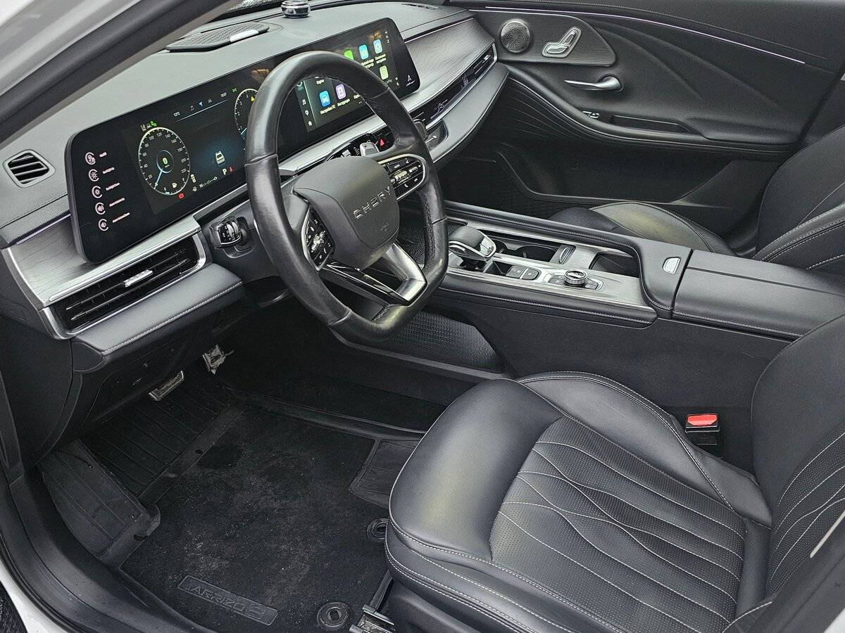 Chery Arrizo 8 с пробегом — 2023 год. Фото: #6