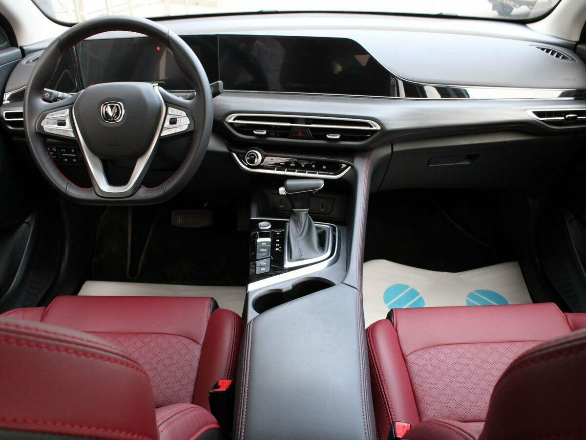 Changan Eado Plus с пробегом — 2023 год. Фото: #11