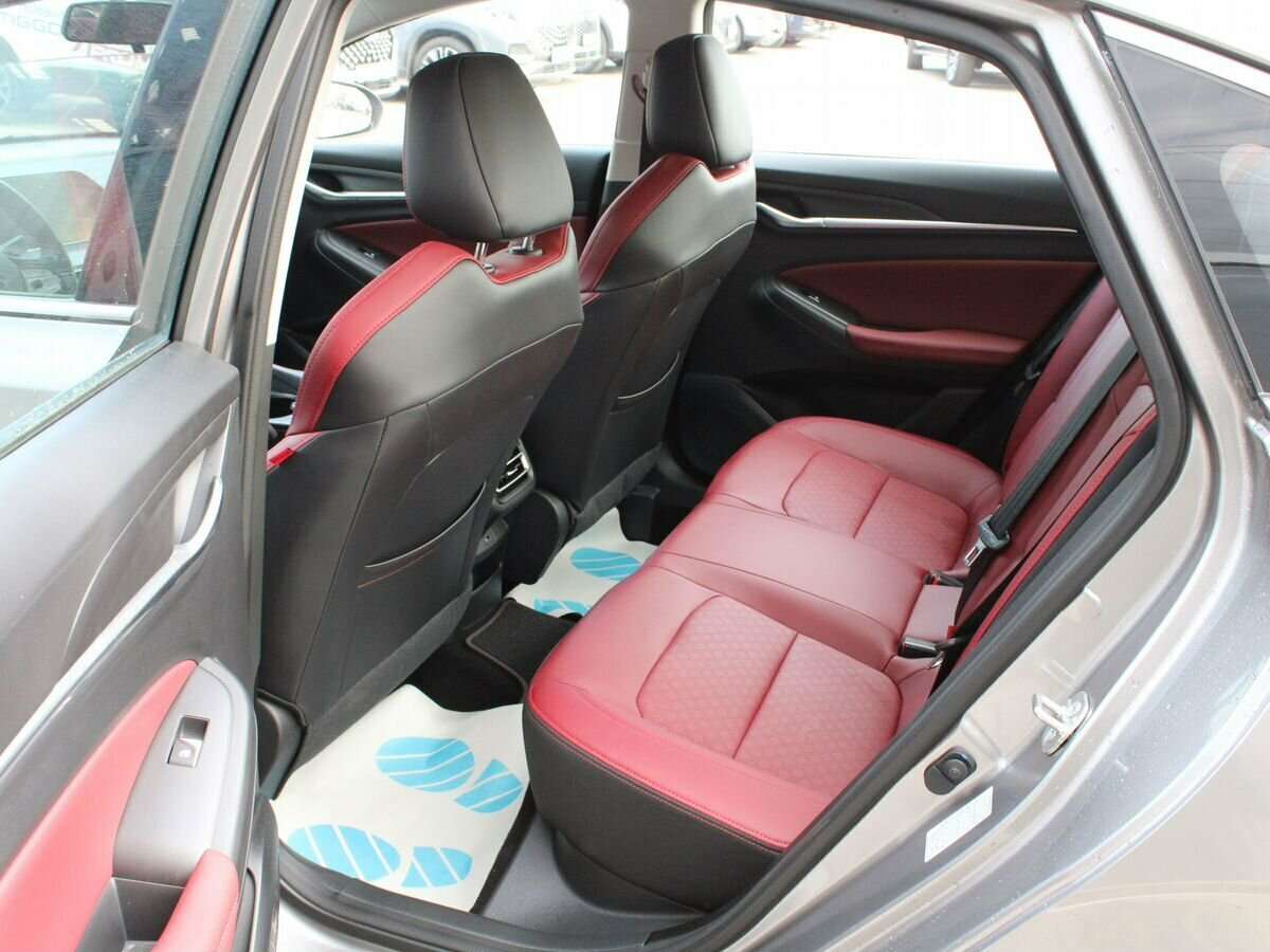 Changan Eado Plus с пробегом — 2023 год. Фото: #18